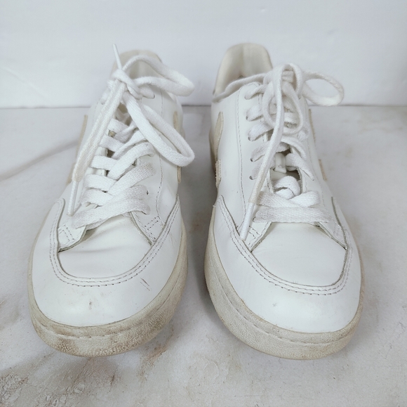 Veja Women's V-12 White Beige Leather Low Sneakers Tennis Shoes, 6 - Picture 3 of 12